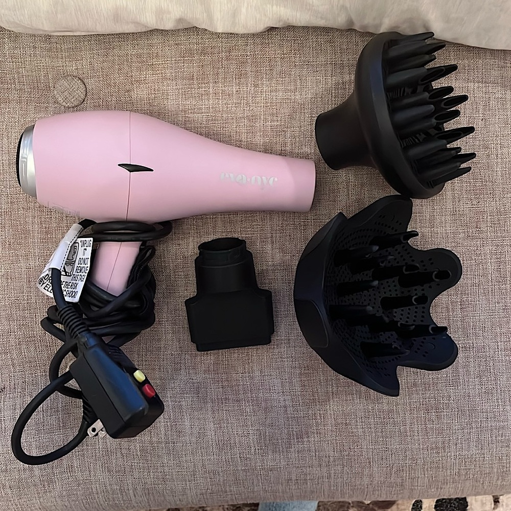 Eva NYC Healthy Heat Pro-Lite Hair Dryer